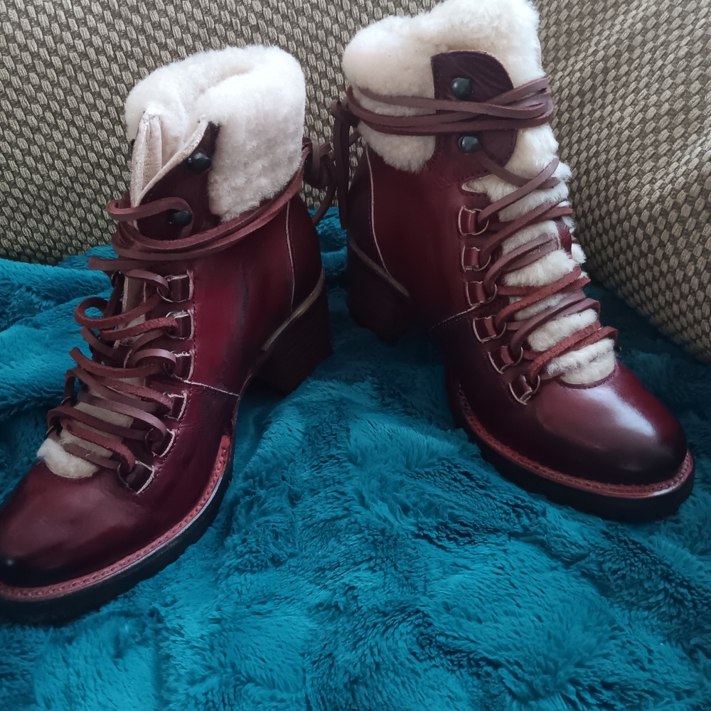 Brand New Freebird Norway In Wine Sz 7